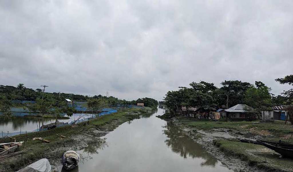 ঘূর্ণিঝড় হামুন: বাগেরহাটে ১০টি মেডিকেল টিমসহ প্রস্তুত আশ্রয়কেন্দ্র