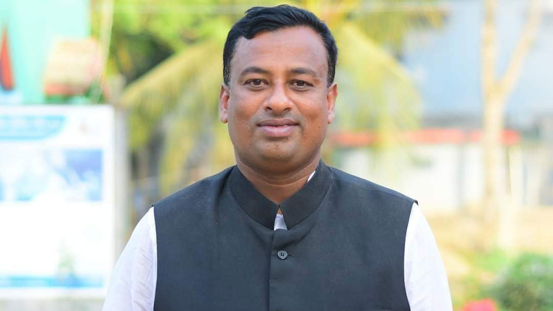 পরশুরামে দোকান কর্মচারীকে পিটিয়ে হত্যা, ইউপি চেয়ারম্যানকে গ্রেপ্তারের দাবিতে বিক্ষোভ