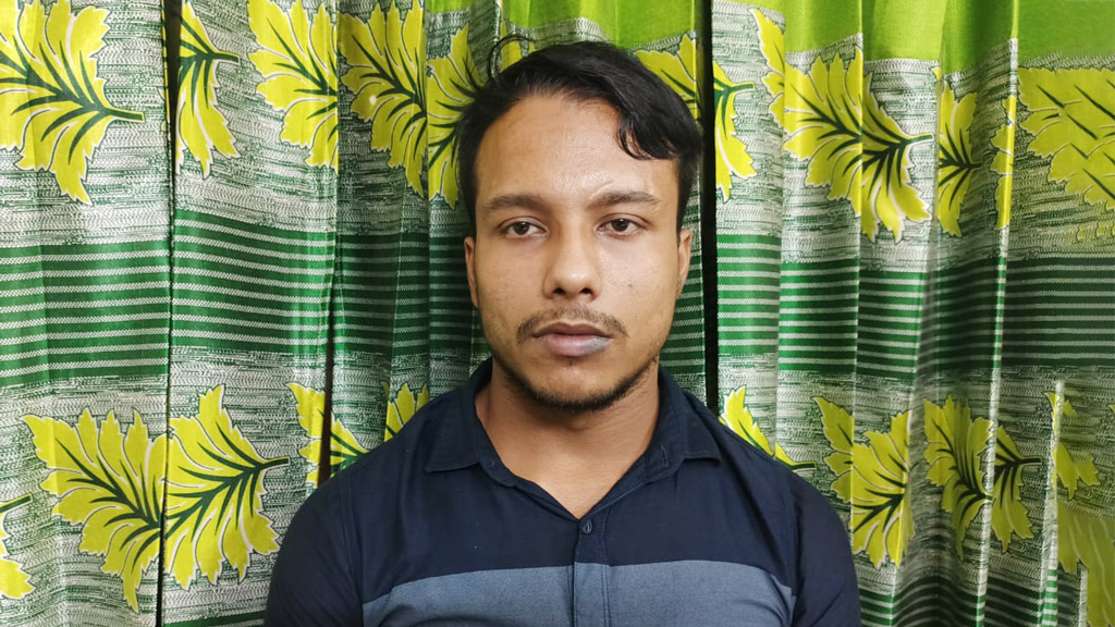 কনে দেখতে গিয়ে ভুয়া পুলিশ গ্রেপ্তার