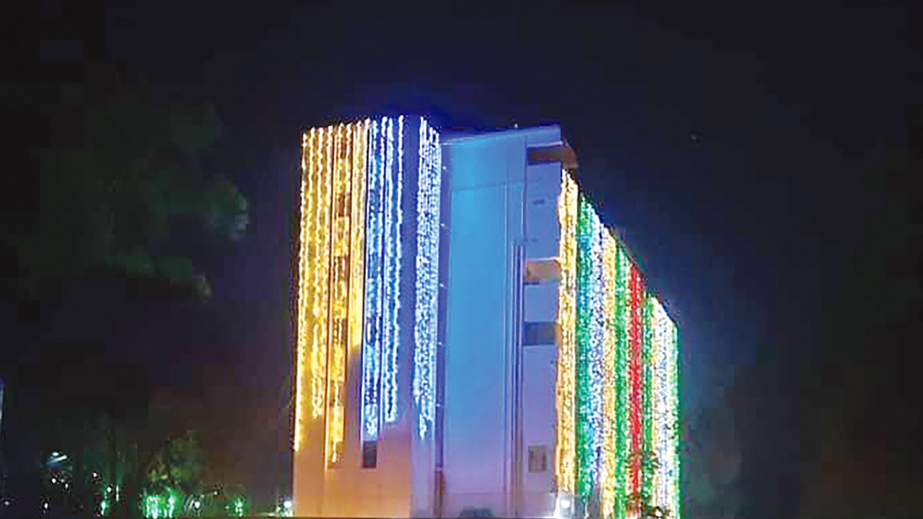 ছাপ্পান্নতে পা রাখল চবি