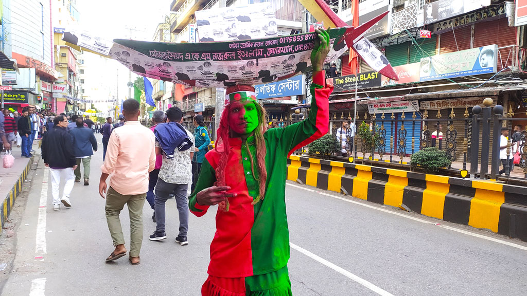 প্রধানমন্ত্রীর সঙ্গে দেখা না হওয়া পর্যন্ত বিয়ে করবেন না ৩৩ বছরের রুবেল