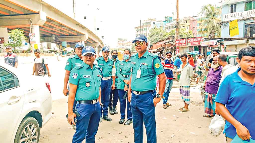 জুরাইন: দেড় দশক পর হকারমুক্ত সড়ক