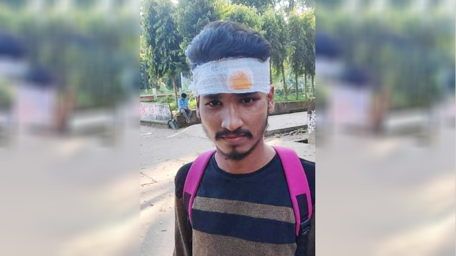 চবিতে ছিনতাইয়ের শিকার দুই ভর্তি–ইচ্ছুক, অভিযোগ ছাত্রলীগকর্মীদের বিরুদ্ধে