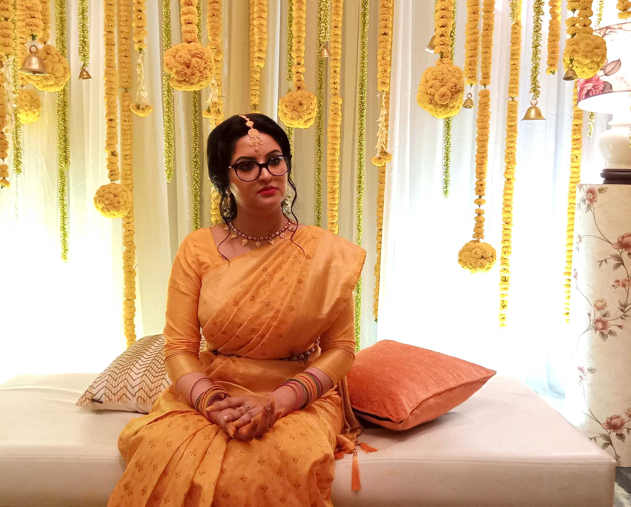 হলুদ সন্ধ্যায় পরীর সাঁজ