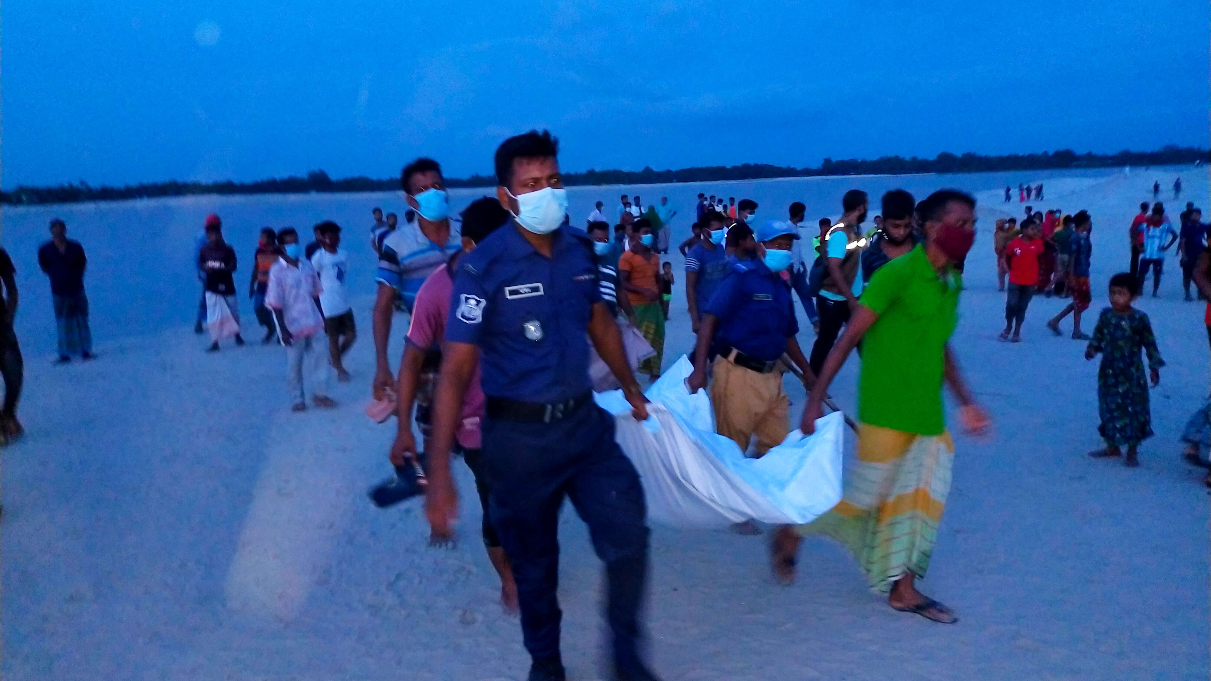 কুমারখালীর গড়াই নদীতে অজ্ঞাত নারীর মরদেহ উদ্ধার