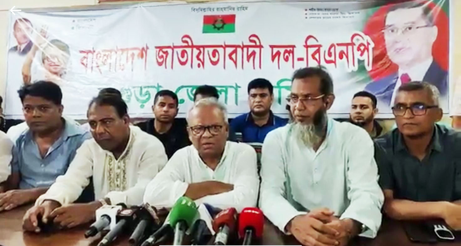 সরকারের নির্দেশে পদযাত্রায় গুলি: রিজভী 