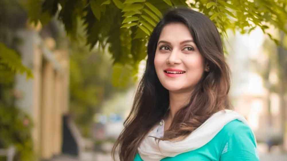নুদরাত হয়ে ওঠা