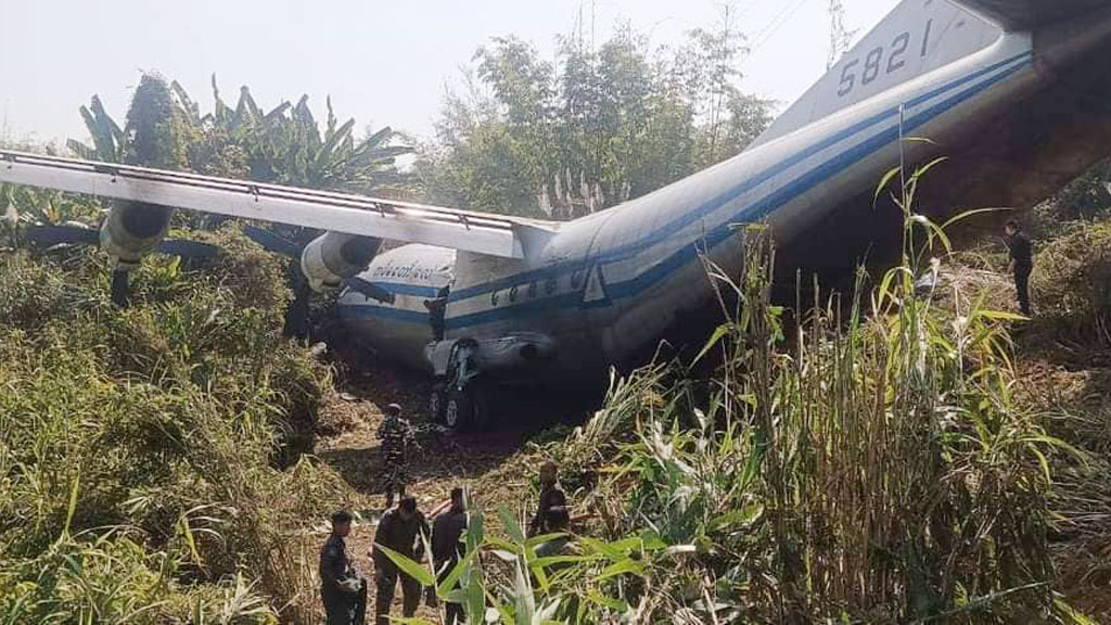 পলাতক সেনাদের ফিরিয়ে নিতে এসে ভারতে বিধ্বস্ত মিয়ানমারের জান্তাবাহিনীর বিমান 