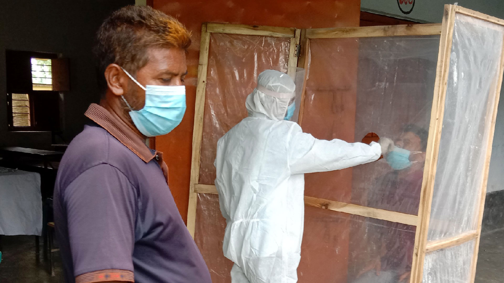জয়পুরহাটে এক দিনের ব্যবধানে পজিটিভ শনাক্তের হার বেড়েছে