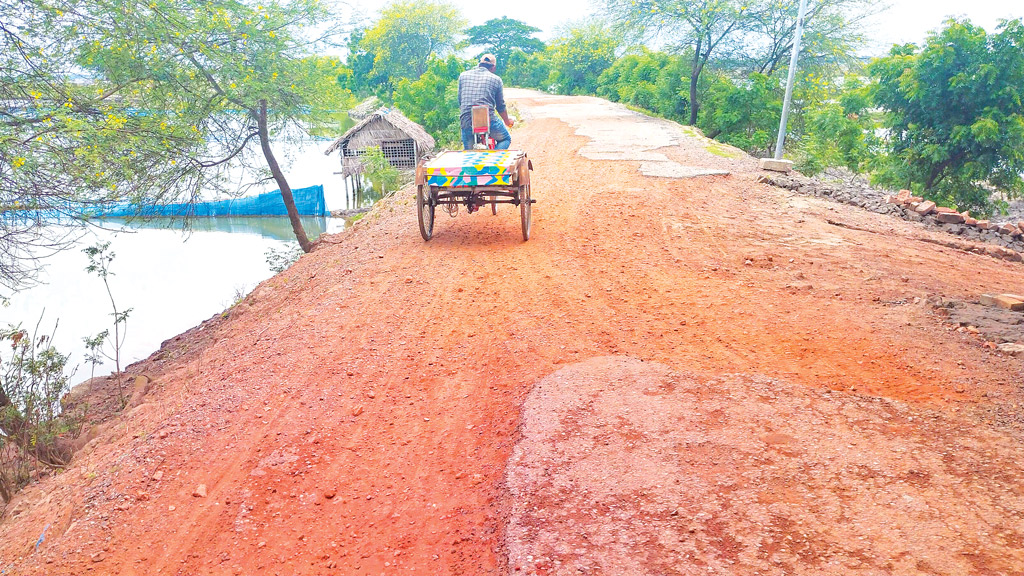 ভোগান্তির চার কিলোমিটার