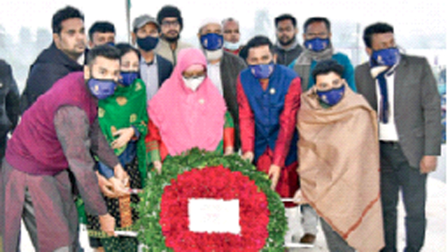 শপথ নিলেন একসঙ্গে ১০ হাজার মানুষ