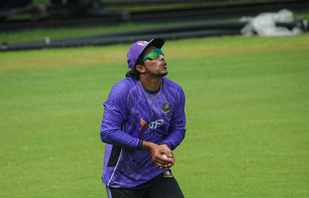 সৌম্যকে কি এবার সুযোগ দেবেন মিরাজ