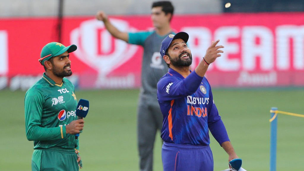 ভারতকে আগে ব্যাটিংয়ে পাঠাল পাকিস্তান