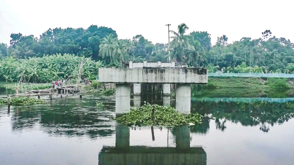 যশোরে মামলায় বন্ধ ৮ সেতুর কাজ