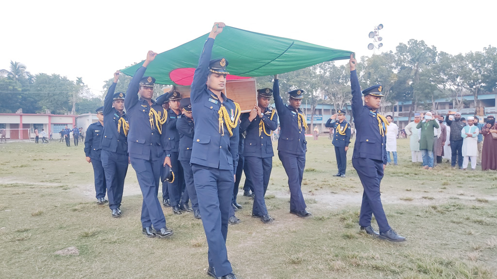 বান্দরবানে সন্ত্রাসীদের গুলিতে নিহত ডিজিএফআই কর্মকর্তার দাফন সম্পন্ন