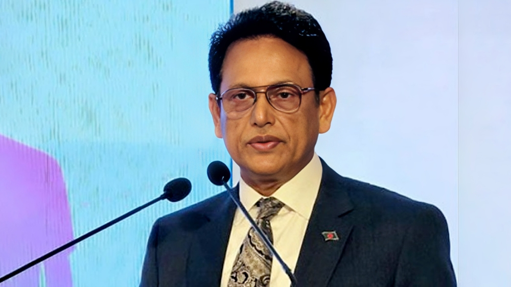 বড়দিনের আগেই শিক্ষার্থীদের হাতে নতুন বই পৌঁছে দেওয়ার আশা শিক্ষামন্ত্রীর