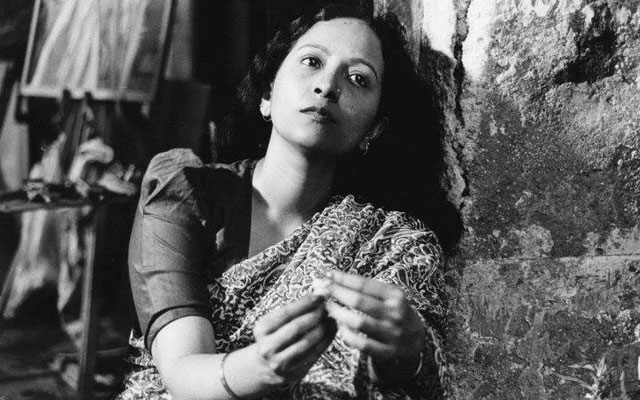 প্রথম ছবিতেই মুগ্ধ করেছিলেন ডলি আনোয়ার