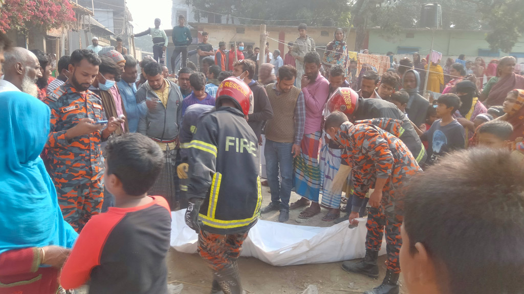 দোহারে বিদ্যুতায়িত হয়ে ২ রংমিস্ত্রি নিহত