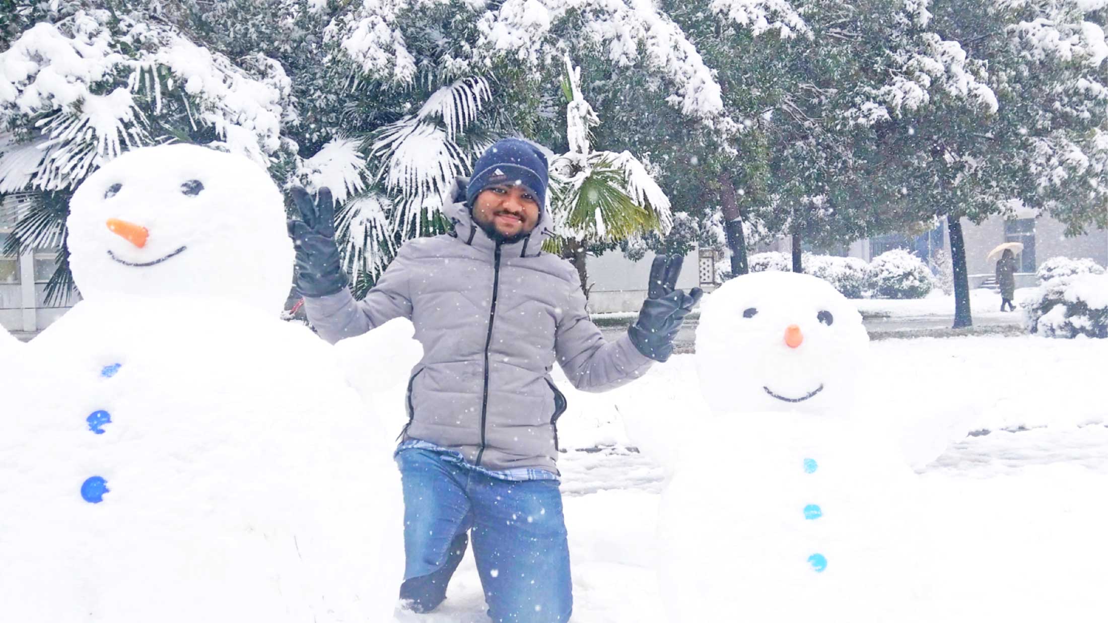 হাতে–কলমে শেখানো হয়