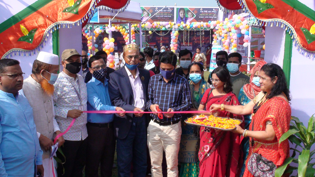 সাতক্ষীরায় স্বাস্থ্যকর গ্রাম কর্মশালা