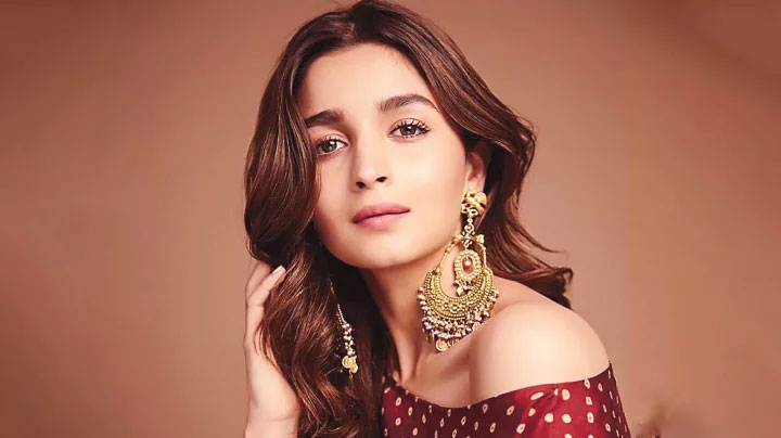 আরেক তেলুগু সিনেমায় আলিয়া