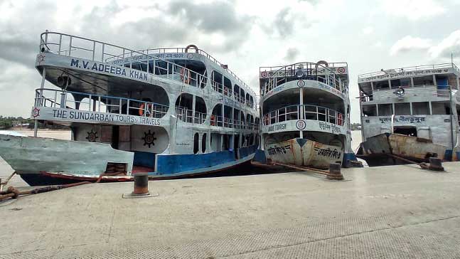 বিপাকে ১৭ হাজার পর্যটনকর্মী