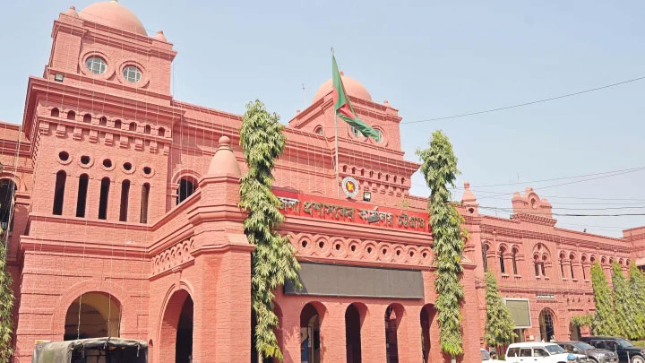 স্থাপনা সরাতে ২৫ দপ্তরের চিঠি