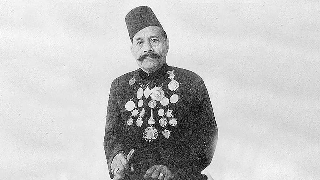 নীরবতা হিরণ্ময়