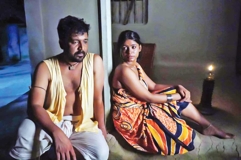 সাঁওতালদের জীবন বাস্তবতায় সনি ও বৃষ্টির ‘মন পাখি’