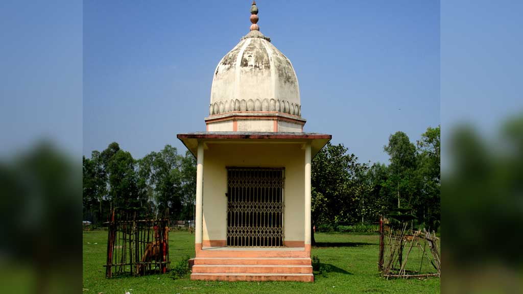 ১২ বছর ধরে পূজা বন্ধ, মন্দির এলাকায় এবারও ১৪৪ ধারা