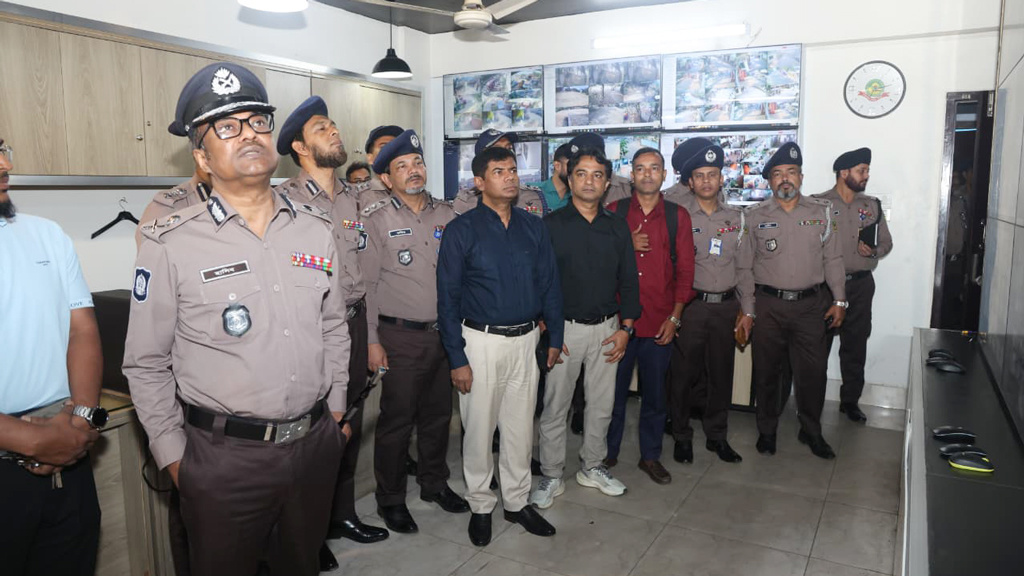 চট্টগ্রামে ৮১টি পয়েন্টে পুলিশের সিসিটিভি মনিটরিং