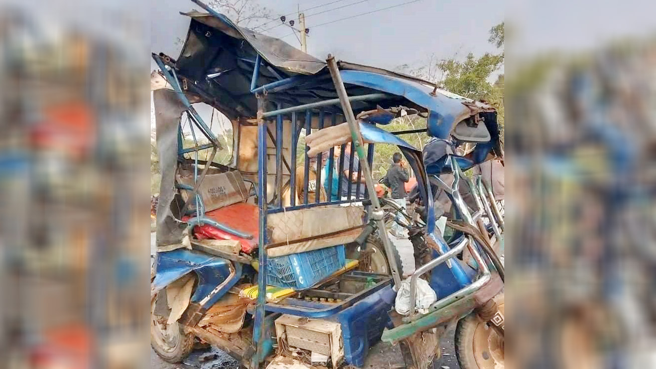 আমতলীতে সড়ক দুর্ঘটনায় নিহত ১