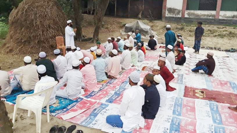 মির্জাপুরে সংঘর্ষের আশঙ্কায় মসজিদে ১৪৪ ধারা জারি