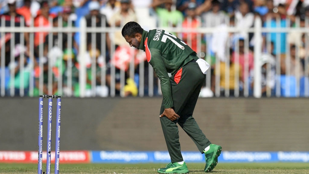 বিশ্বকাপ থেকেই ছিটকে গেলেন সাকিব