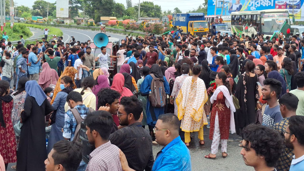 বৃহস্পতিবার সারা দেশে জরুরি সেবা ছাড়া সব বন্ধের কর্মসূচি ঘোষণা