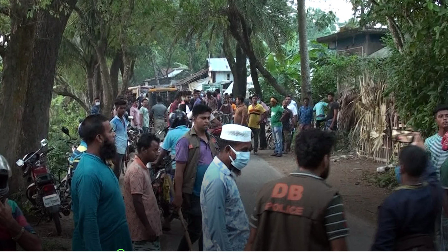 প্রচারে নেমেই সংঘর্ষ