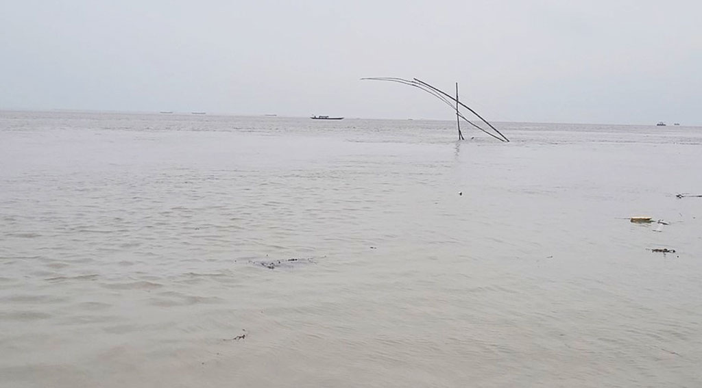 বেড়েছে যমুনা নদীর পানি, নতুন এলাকা প্লাবিত