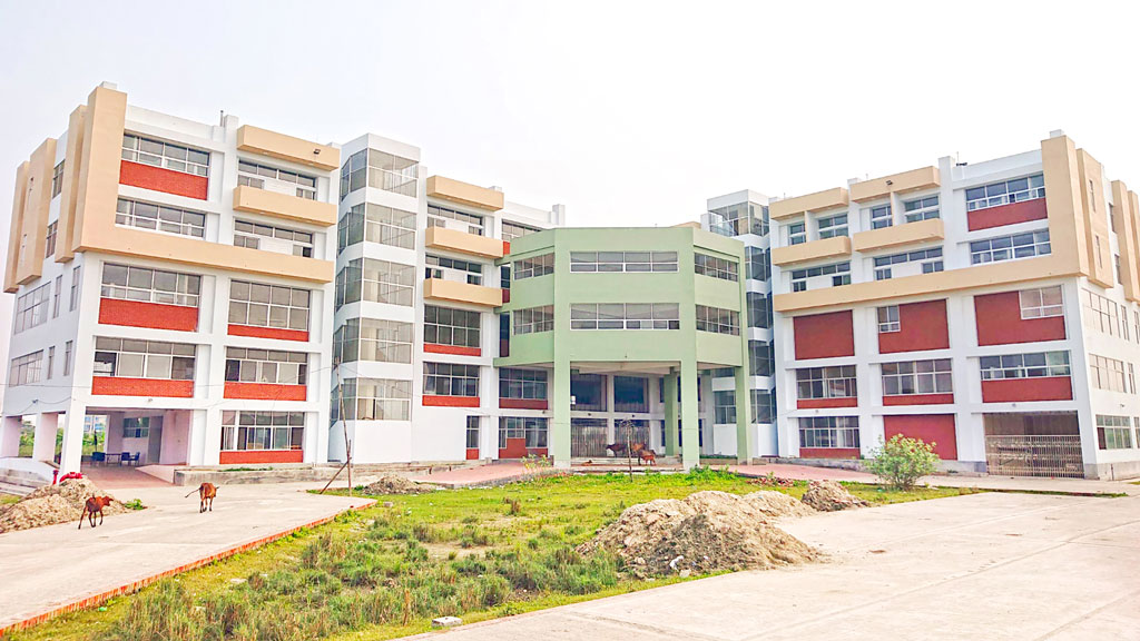 সমন্বয়হীনতায় চালু হয়নি খুলনার শিশু হাসপাতাল