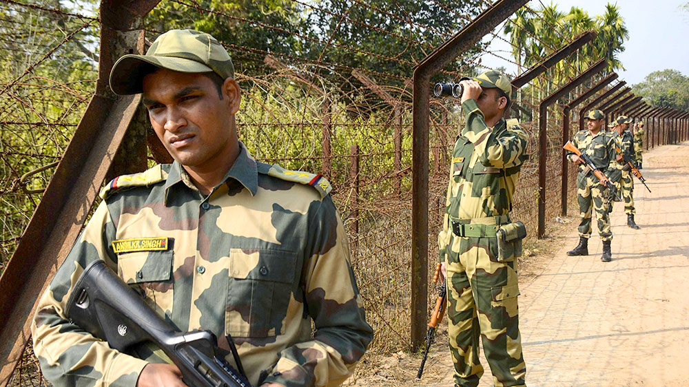 পেট্রাপোল, আগরতলা, ডাউকি ও সুতারকান্দি সীমান্তে তেজস্ক্রিয়তা শনাক্তকরণ ডিভাইস বসাচ্ছে ভারত