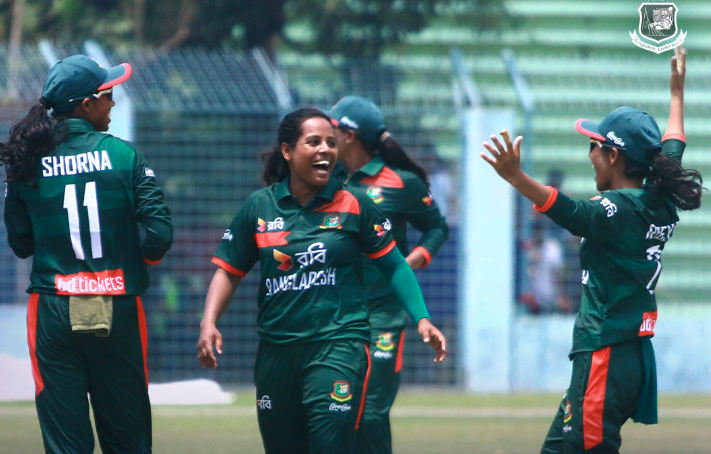 রাজশাহীর ঐতিহাসিক ম্যাচে জয় দিয়ে শুরু জ্যোতিদের