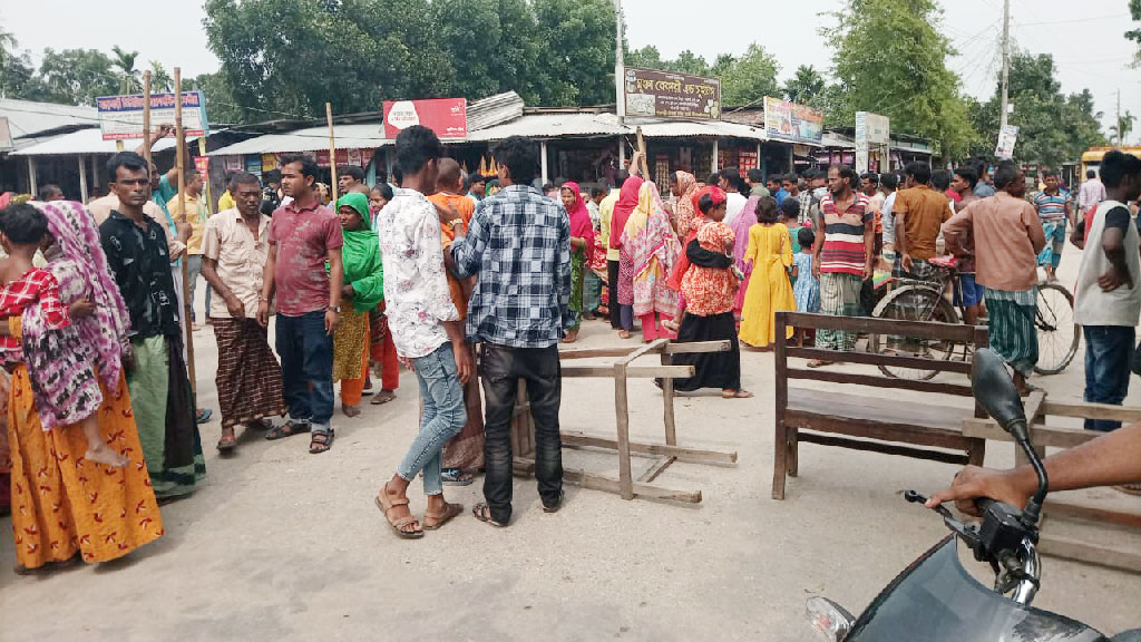 দিনাজপুরে চুরির অপবাদে প্রতিবন্ধীকে পিটিয়ে হত্যার অভিযোগ