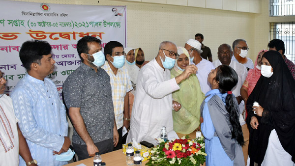 কৃমিনাশক ট্যাবলেট পাচ্ছে সাড়ে ৭ লাখ শিক্ষার্থী