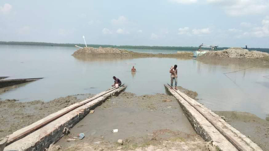 চর কেটে ডকইয়ার্ড নির্মাণ, জরিমানা
