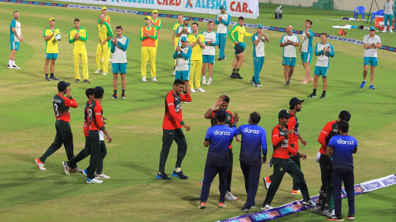 ২৭ বছর পর নিজেদের ক্রিকেট ম্যাচ দেখতে পারলেন না অস্ট্রেলিয়ানরা