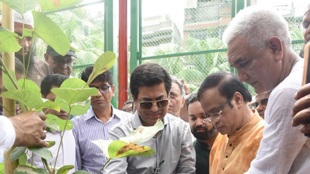 জলাবদ্ধতা ৭০ থেকে ১০ ভাগে নামিয়ে এনেছি: মেয়র তাপস