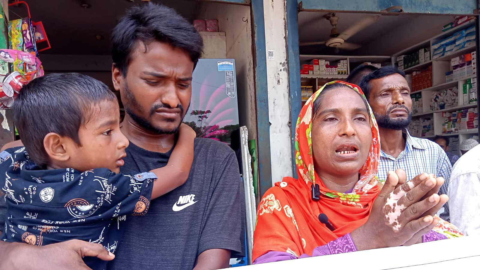 বেতাগীতে ইউসুফ হত্যা: আসামিদের শাস্তির দাবিতে মানববন্ধন