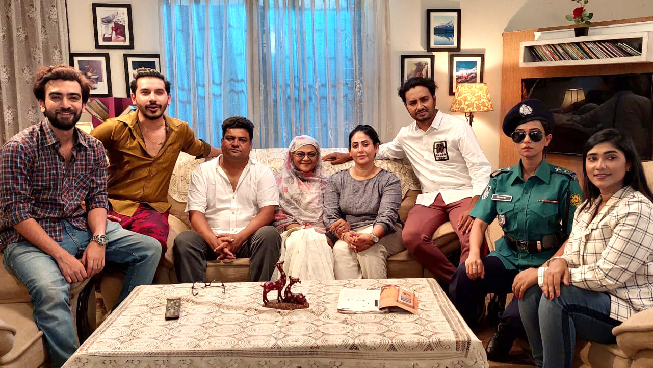 আন্ডারওয়ার্ল্ডের গল্পে দোদুলের ধারাবাহিক নাটক