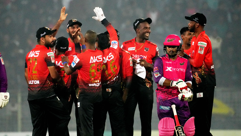 ৭৮ রানে গুটিয়ে হ্যাটট্রিক হার মাশরাফিদের