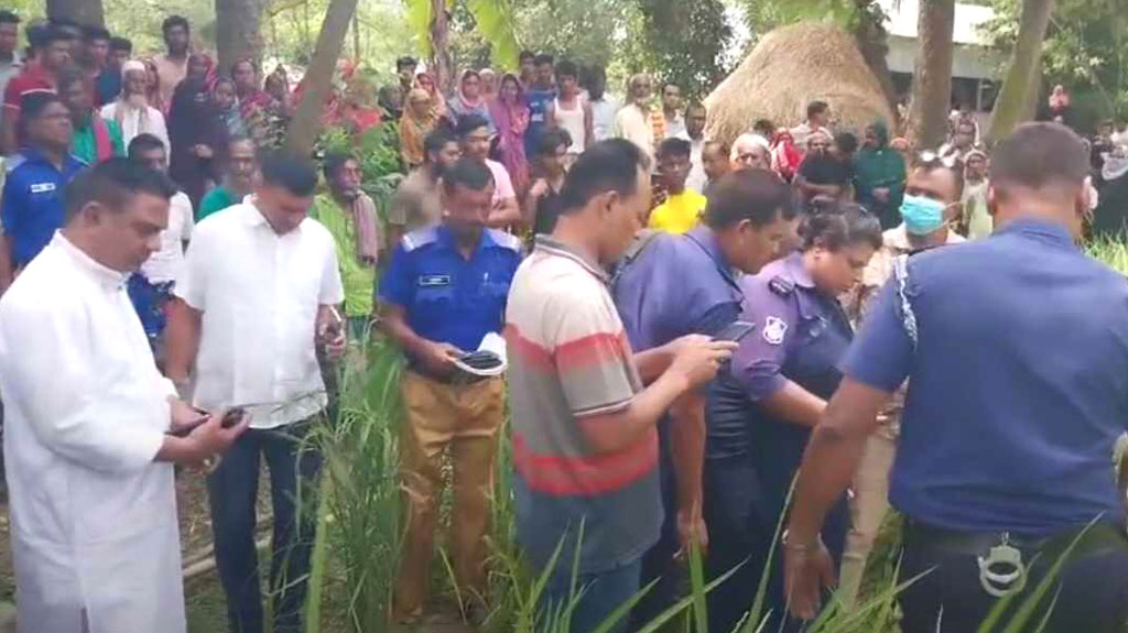 ভালুকায় নিখোঁজের পরদিন গৃহবধূর গলাকাটা লাশ উদ্ধার, স্বামী পলাতক 