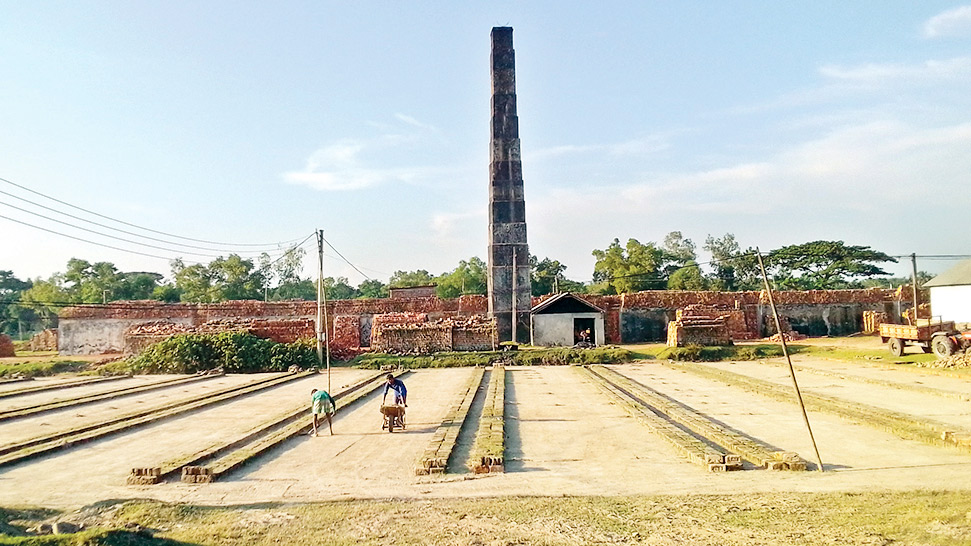 অবৈধ ভাটায় ইট তৈরির প্রস্তুতি